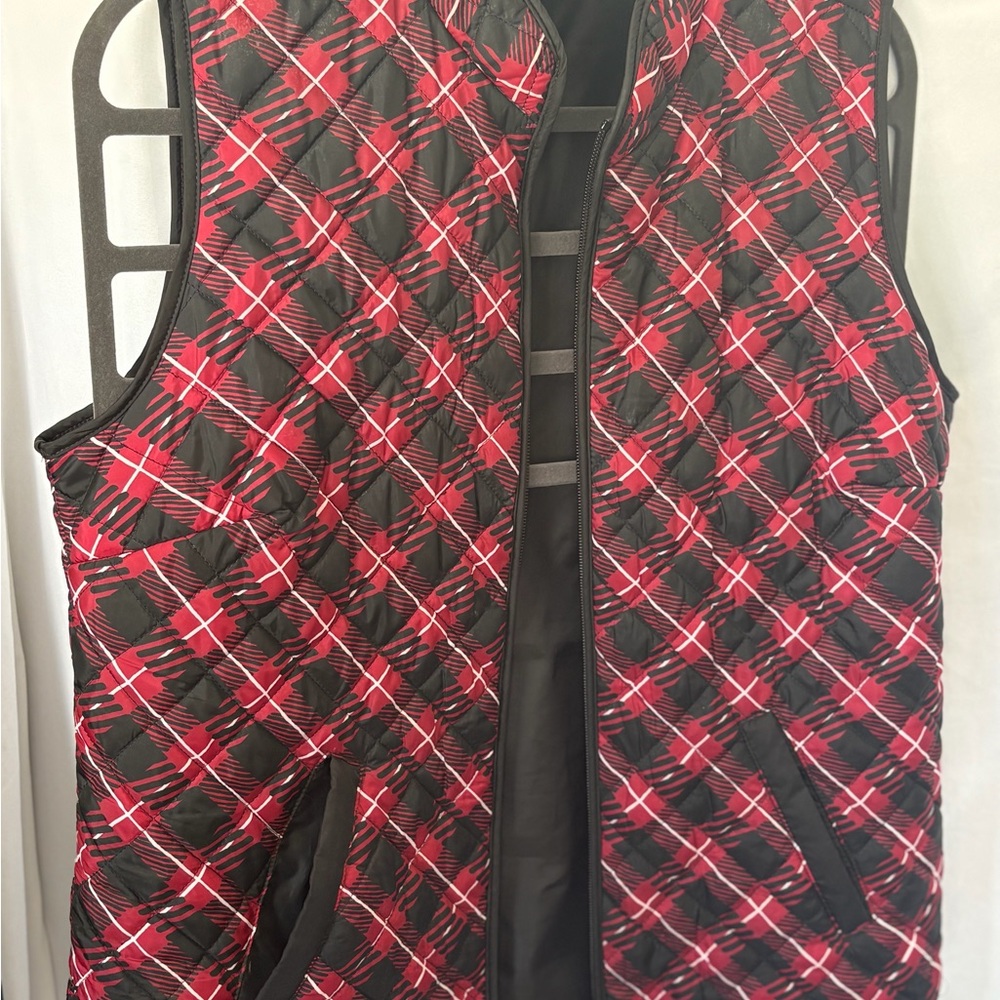 Karen Scott Quilted Plaid Vest in Red and Black